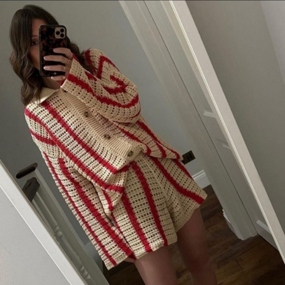 Zara Red and Cream Knit Garment set 2 pc